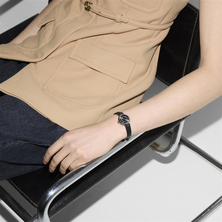 Gucci Watch Model 2000