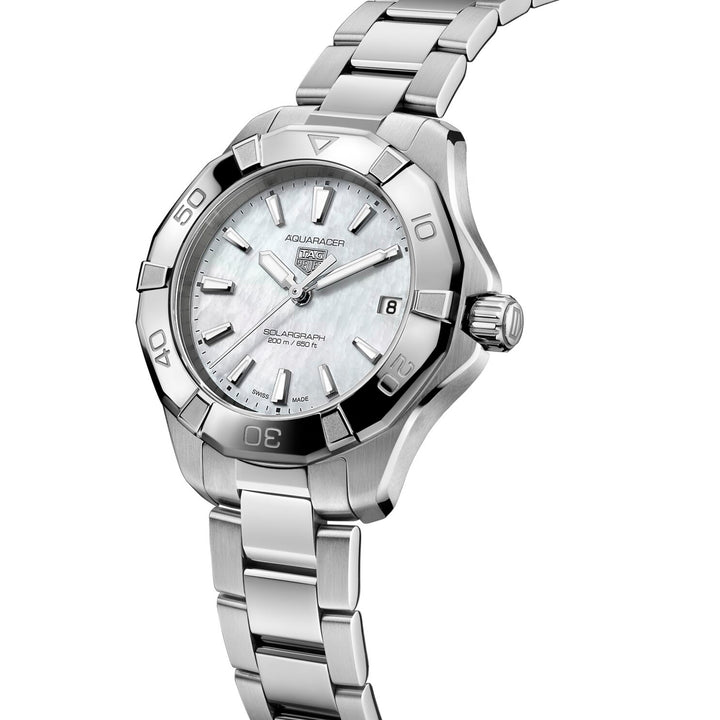 TAG Heuer Aquaracer Professional 200 Solargraph Watch