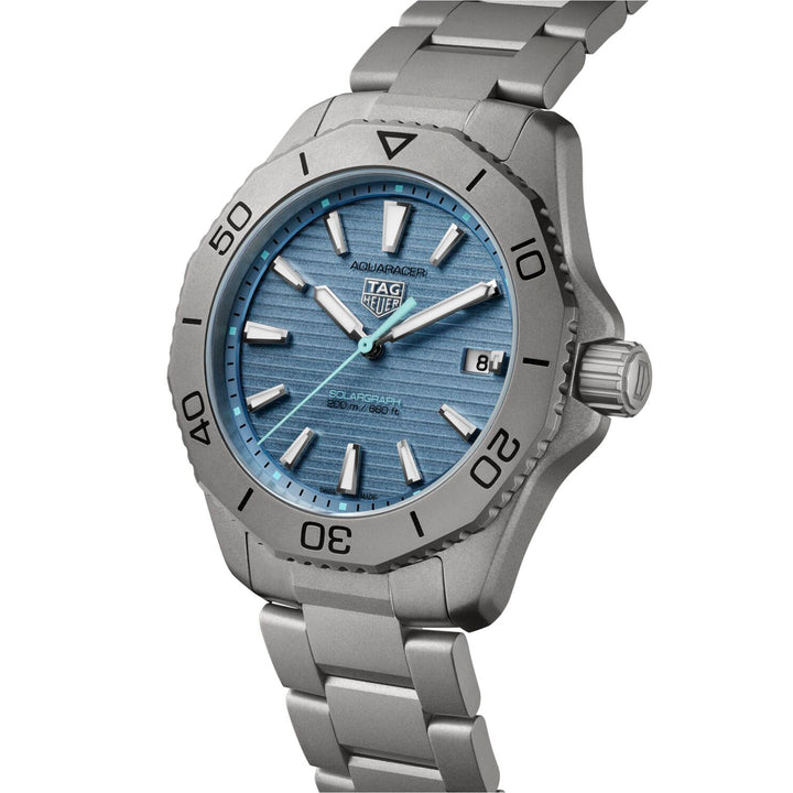 TAG Heuer Aquaracer Professional 200 Solargraph Watch
