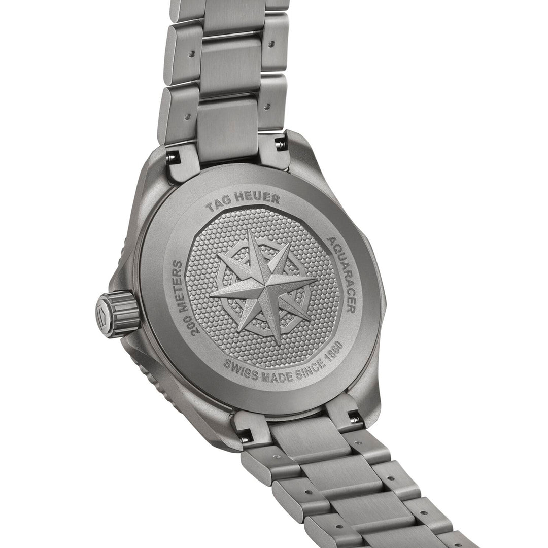 TAG Heuer Aquaracer Professional 200 Solargraph Watch