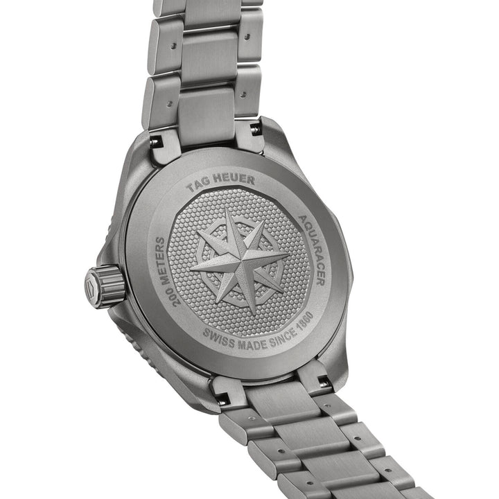 TAG Heuer Aquaracer Professional 200 Solargraph Watch