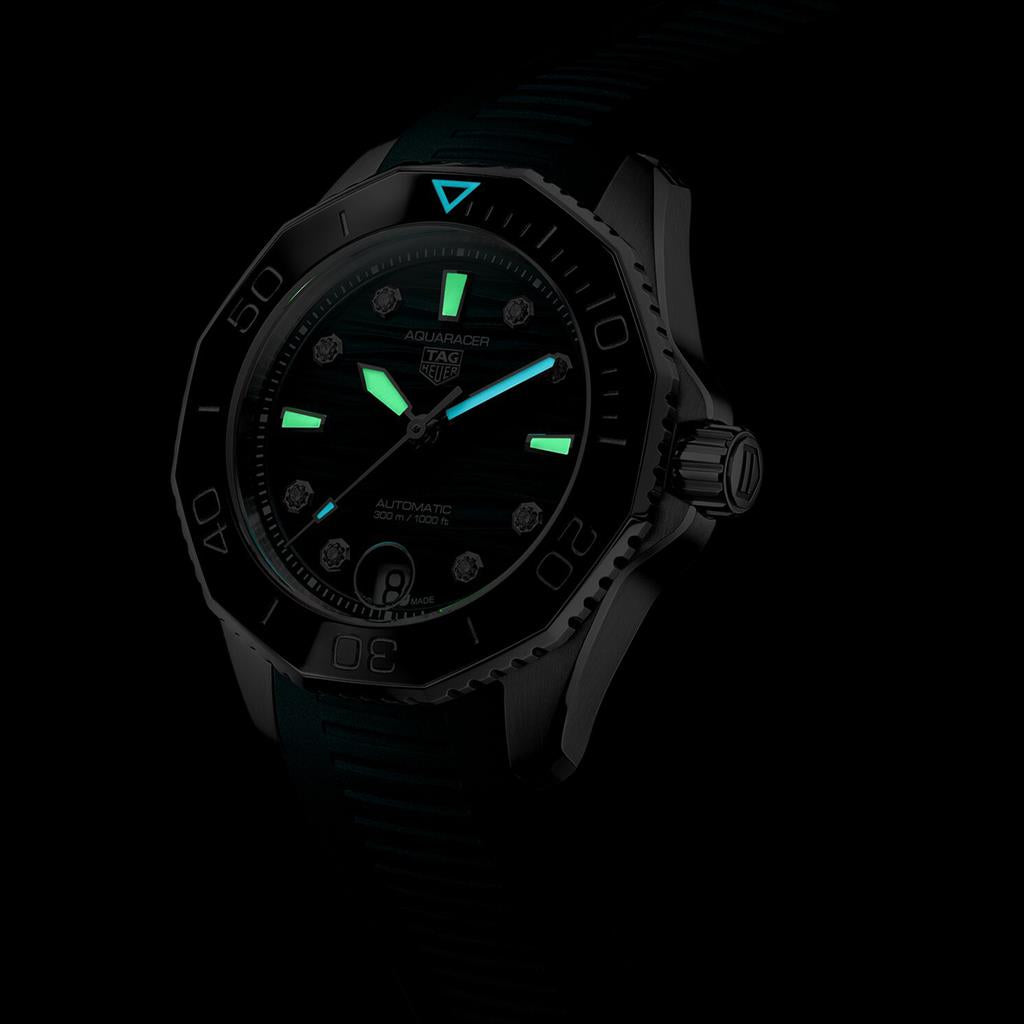 TAG Heuer Aquaracer Professional 300 Date Watch