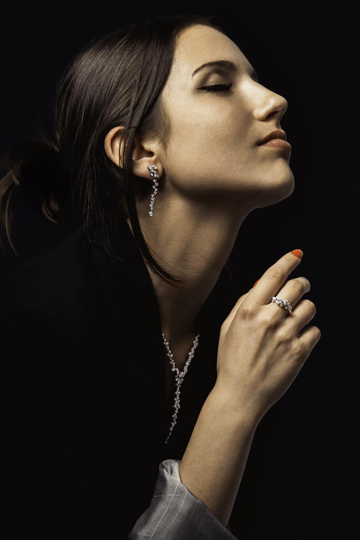 Collier à diamants style lariat en or blanc 18k de 3.44 ct