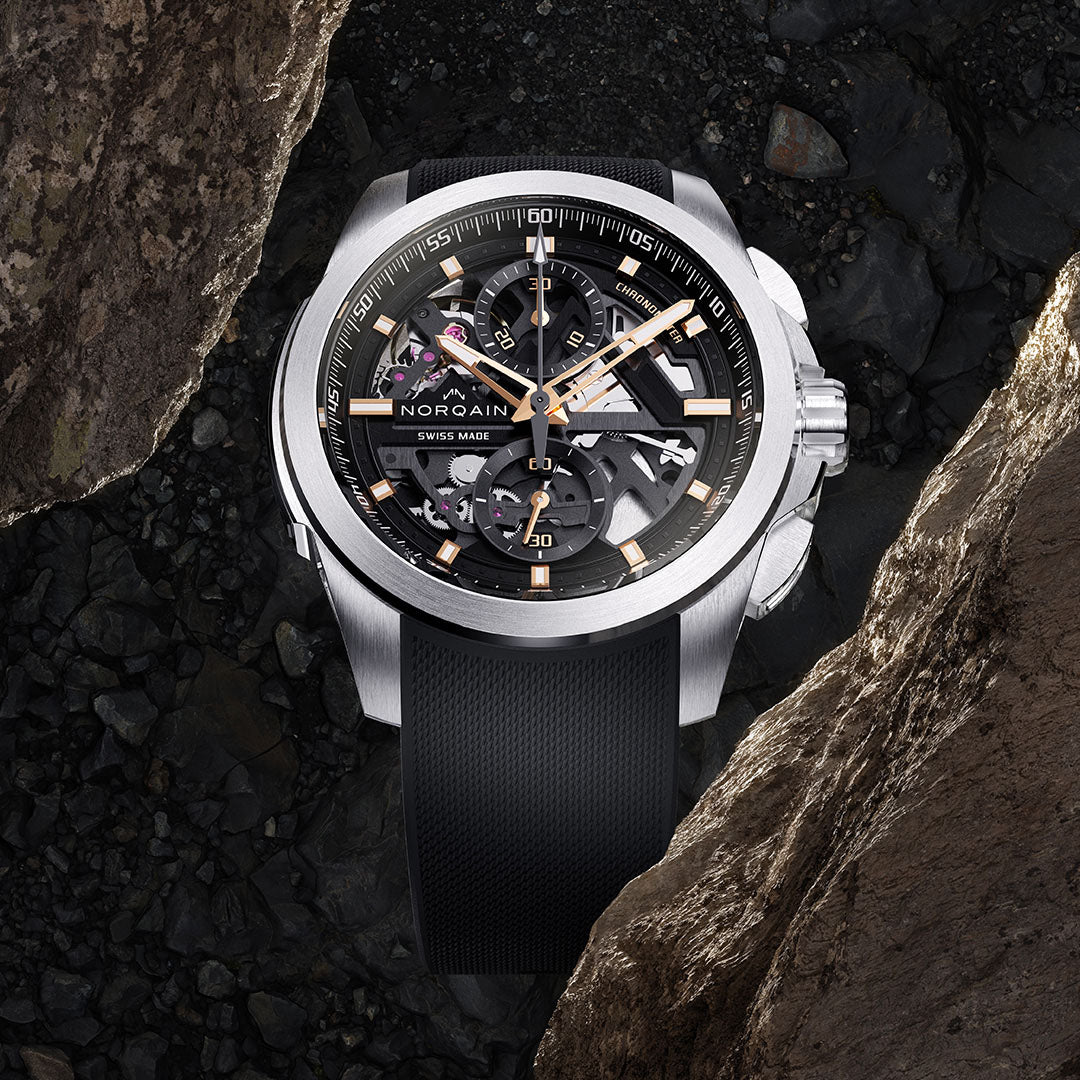 Montre NORQAIN Independence Skeleton Chrono automatique en acier inoxydable bracelet caoutchouc 42 mm