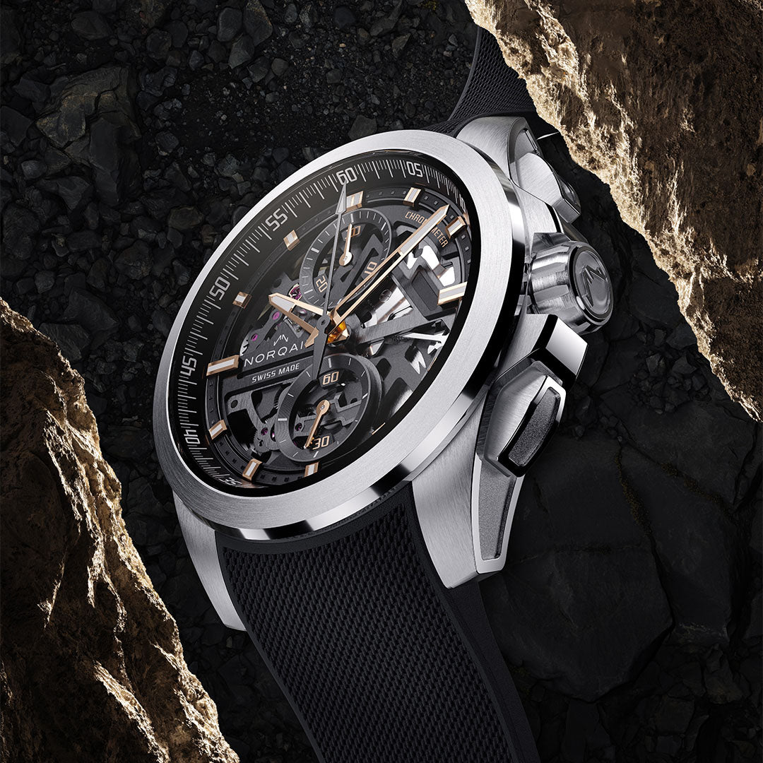 Montre NORQAIN Independence Skeleton Chrono automatique en acier inoxydable bracelet caoutchouc 42 mm