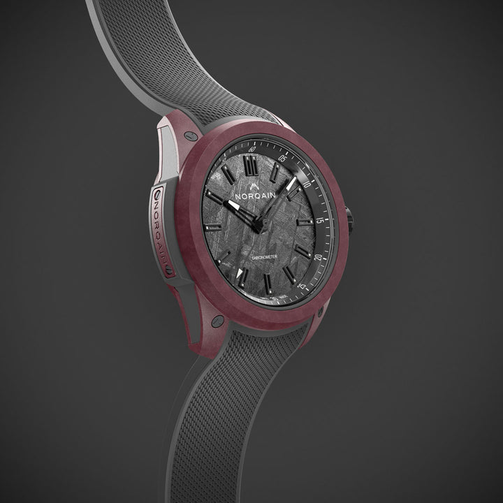 Montre NORQAIN Wild ONE Meteorite Special Edition automatique en matériau NORTEQ® à base de fibre de carbone bracelet caoutchouc 42 mm