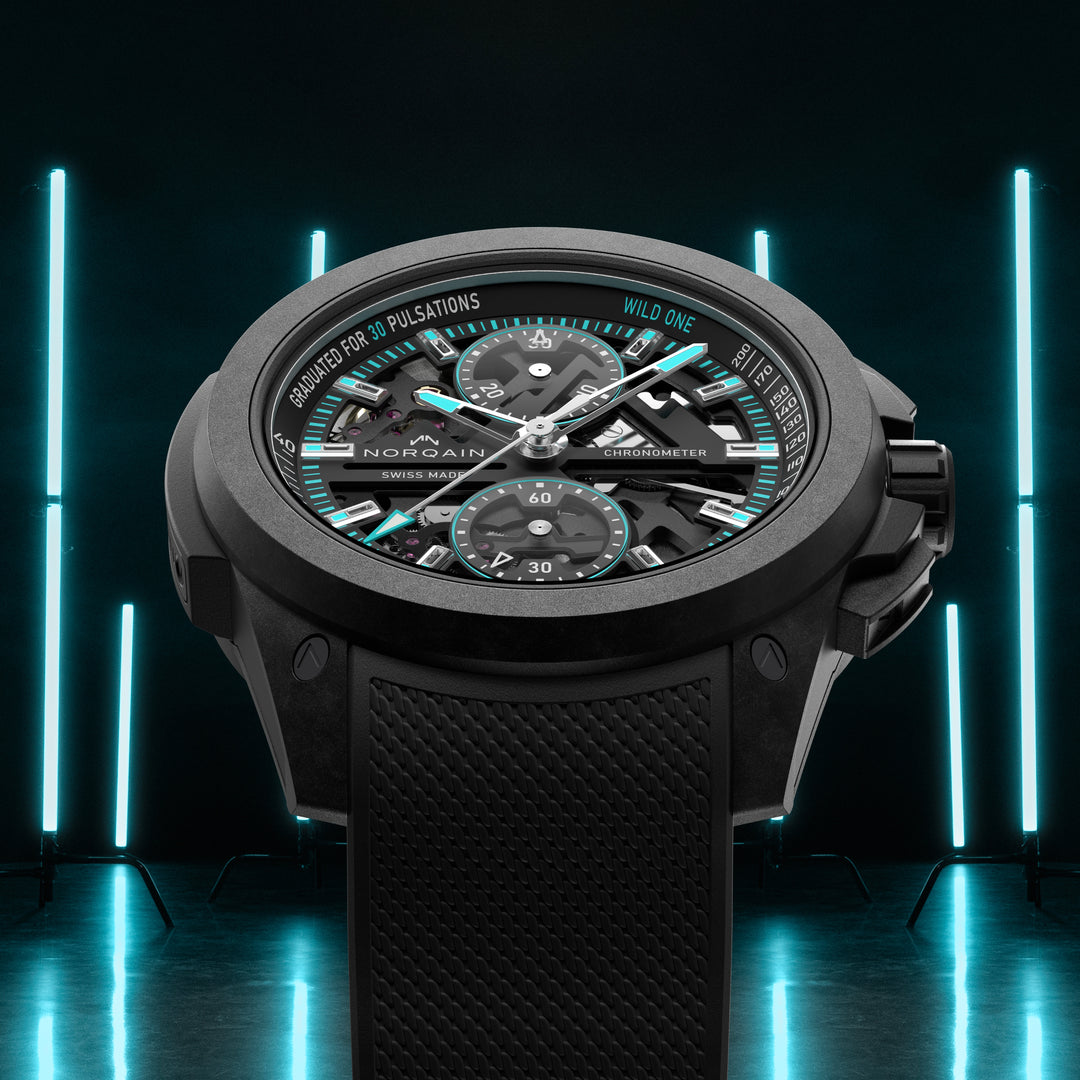 Montre NORQAIN Wild ONE Skeleton Chrono automatique en matériau NORTEQ® à base de fibre de carbone et titane bracelet caoutchouc 42 mm N3002.40Q01.B07.R01