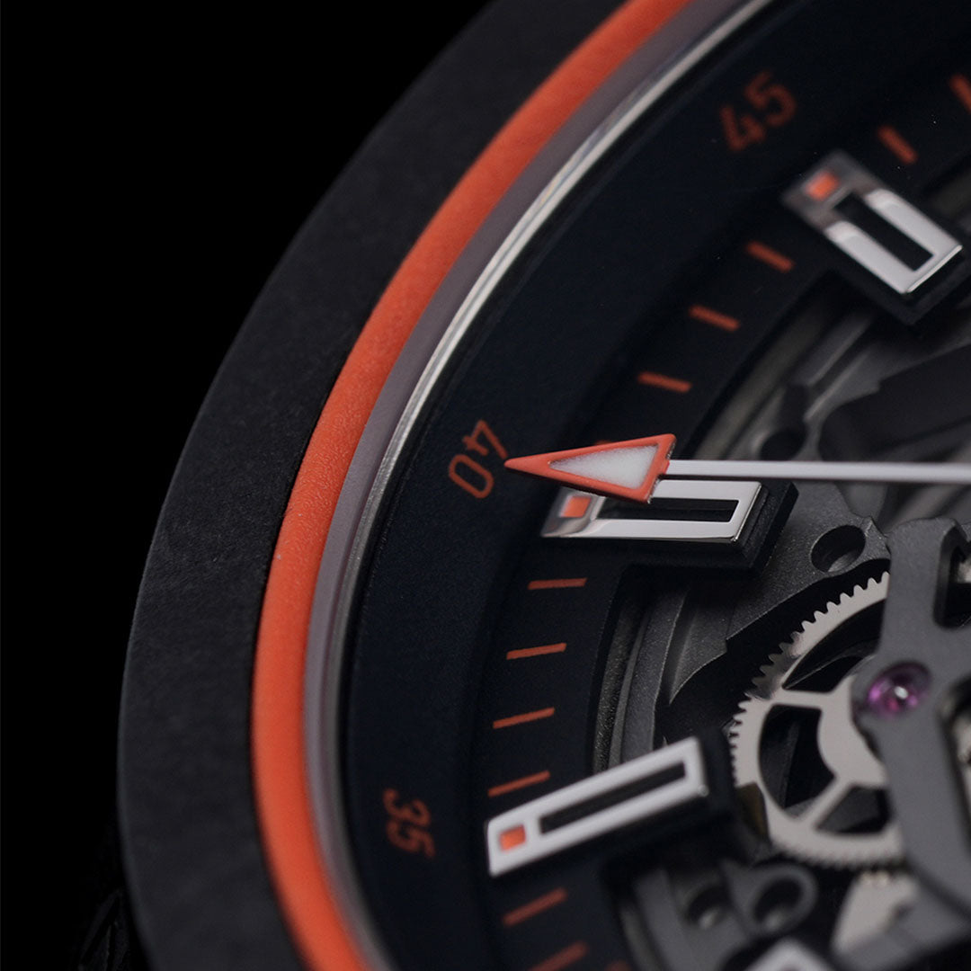 Montre NORQAIN Wild ONE Skeleton Coral automatique en matériau NORTEQ® à base de fibre de carbone bracelet caoutchouc 42 mm
