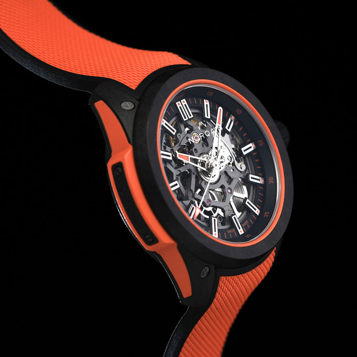 Montre NORQAIN Wild ONE Skeleton Coral automatique en matériau NORTEQ® à base de fibre de carbone bracelet caoutchouc 42 mm