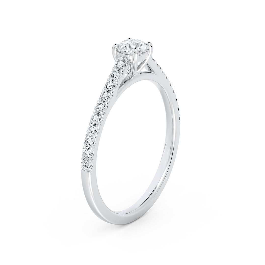 Bague de fiançailles solitaire pavée en or blanc 18k diamant 0.32 ct
