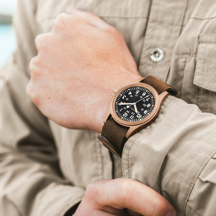 Montre Hamilton Khaki Field Mechanical Bronze à remontage manuel en bronze bracelet cuir 38 mm H69459530