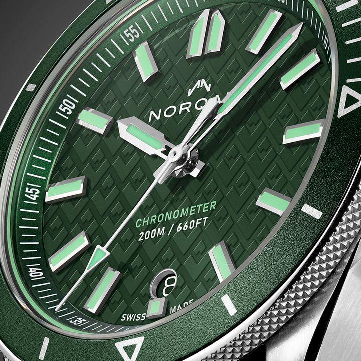 Montre NORQAIN Adventure automatique en acier inoxydable bracelet caoutchouc 40 mm N1300.08S02.E01