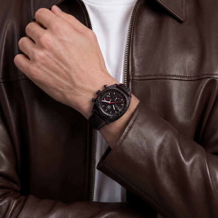 Montre TAG Heuer Monza Flyback Chronograph automatique en carbone forgé bracelet cuir 42 mm CR5092.FC8372