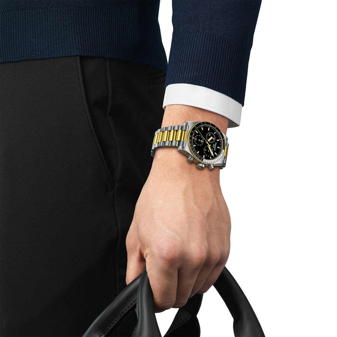 Montre Tissot PR516 Chronograph quartz en acier inoxydable bi-ton revêtement PVD or jaune 40 mm T149.417.22.051.00