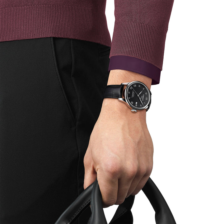 Montre Tissot Le Locle Powermatic 80 automatique en acier inoxydable bracelet cuir 39.3 mm T006.407.16.053.00
