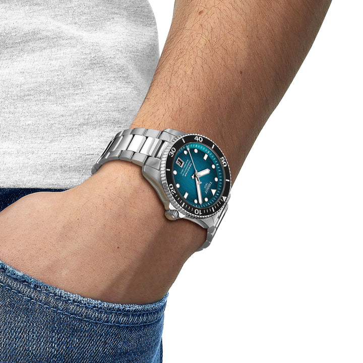 Montre Tissot Seastar 1000 automatique 40 mm en acier inoxydable T120.807.11.091.00