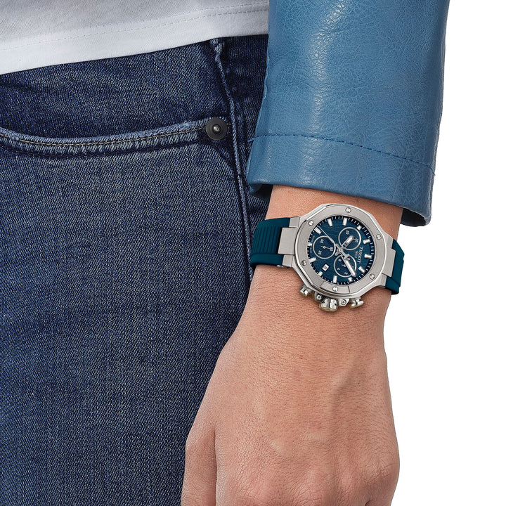 Montre Tissot T-Race quartz en acier inoxydable bracelet silicone 38 mm T141.817.17.041.00
