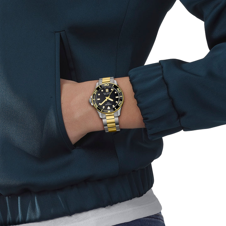 Montre Tissot Seastar 1000 quartz 36 mm en acier inoxydable T120.210.22.051.00