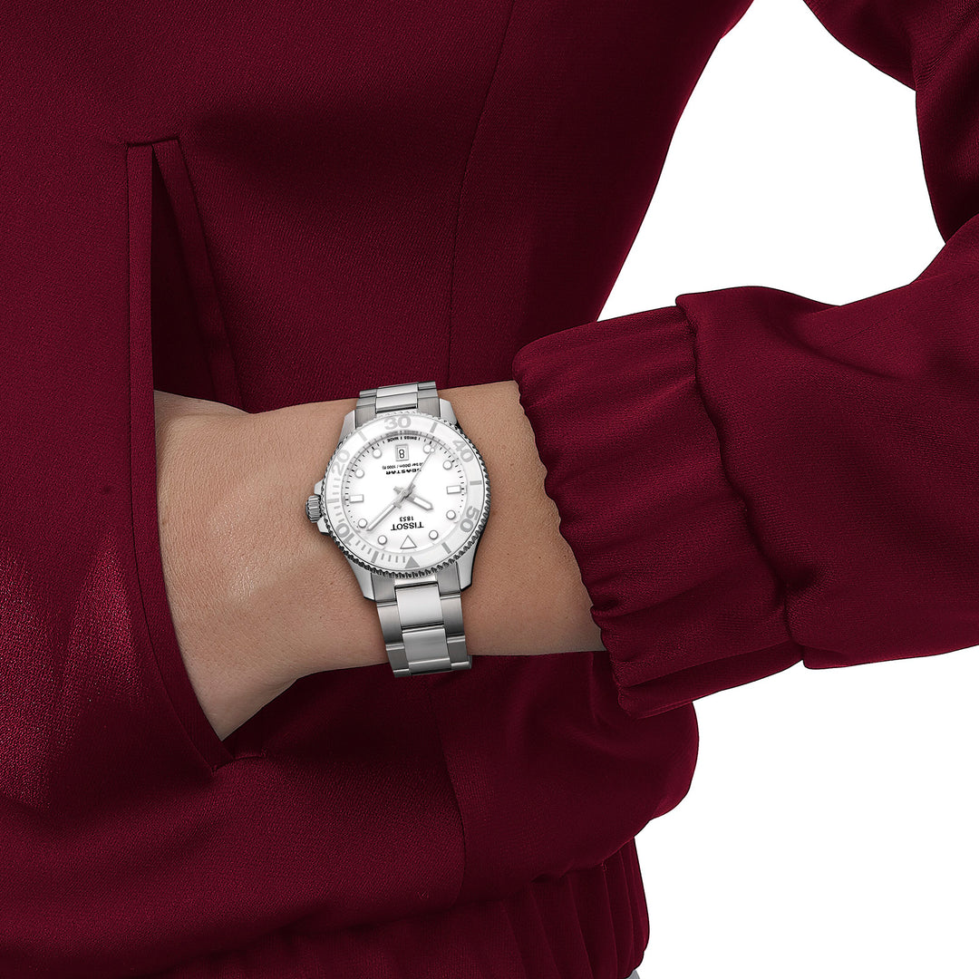 Montre Tissot Seastar 1000 quartz 36 mm en acier inoxydable T120.210.11.011.00