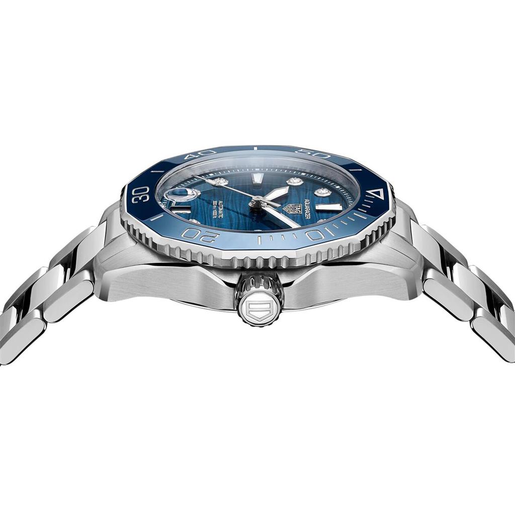 TAG Heuer Aquaracer Professional 300 Date Watch