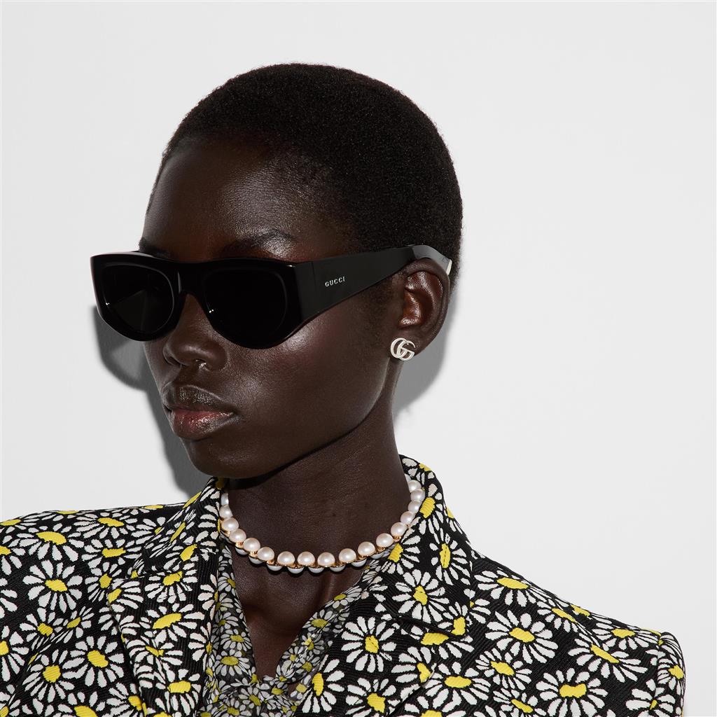 Boucles d'oreilles Gucci GG Mamont