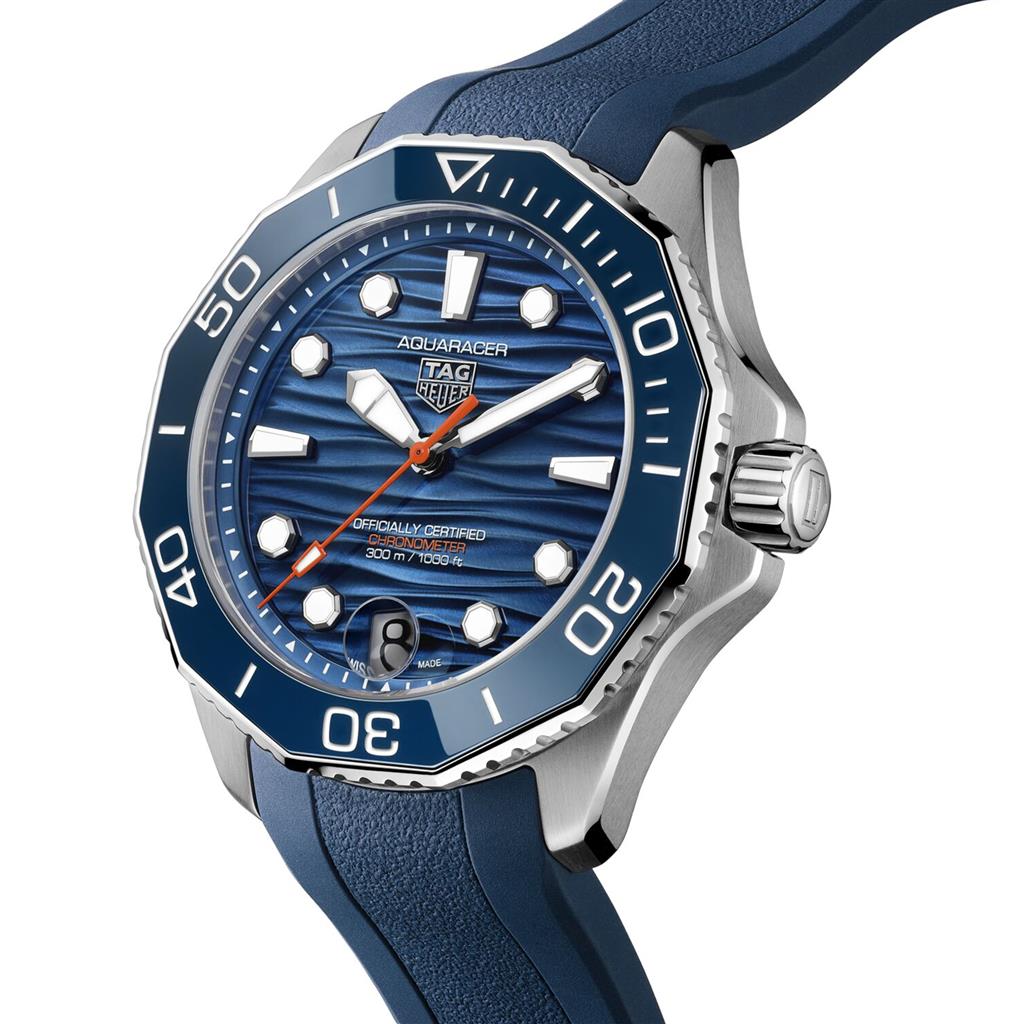 TAG Heuer Aquaracer Professional 300 Date Watch