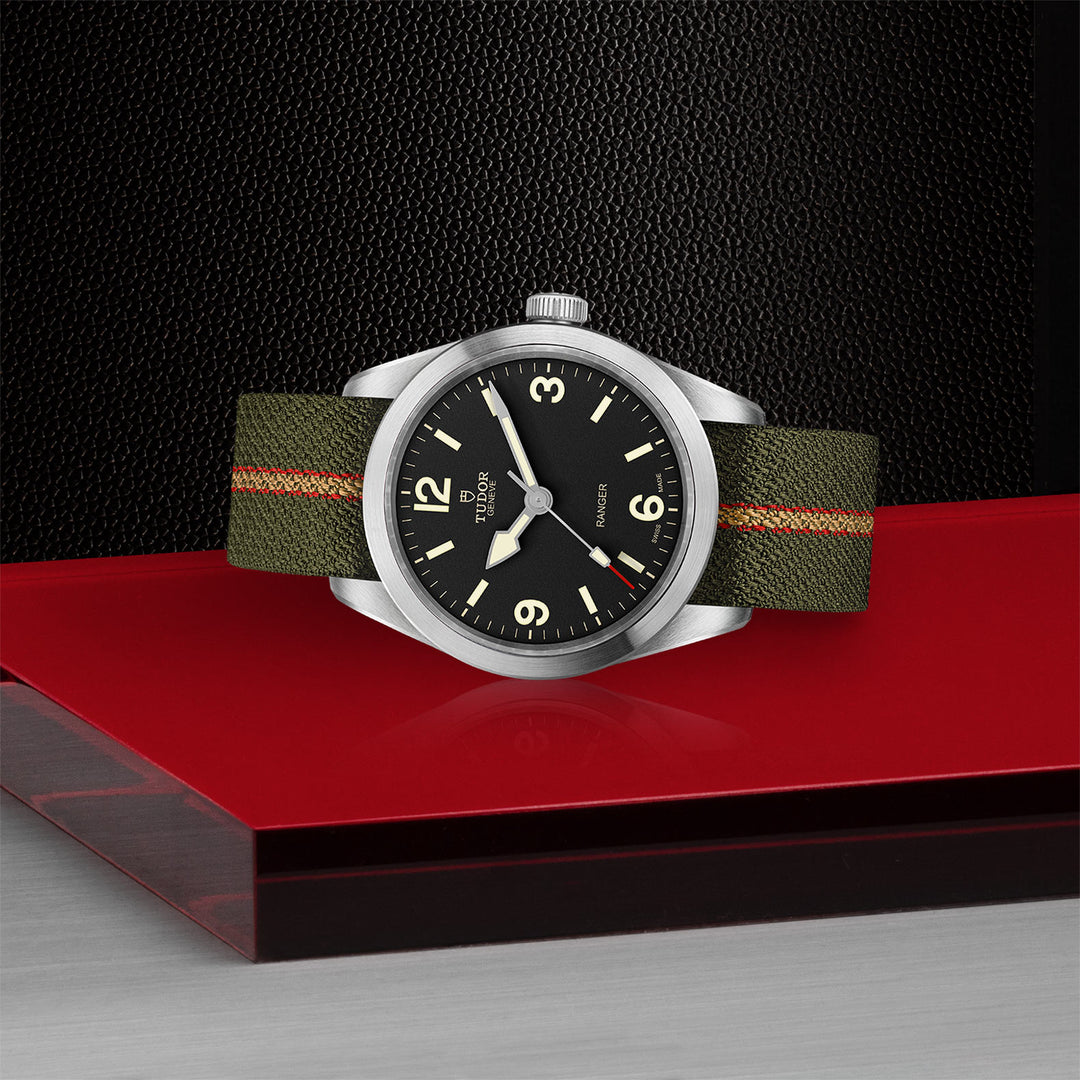 TUDOR Ranger - Green fabric bracelet