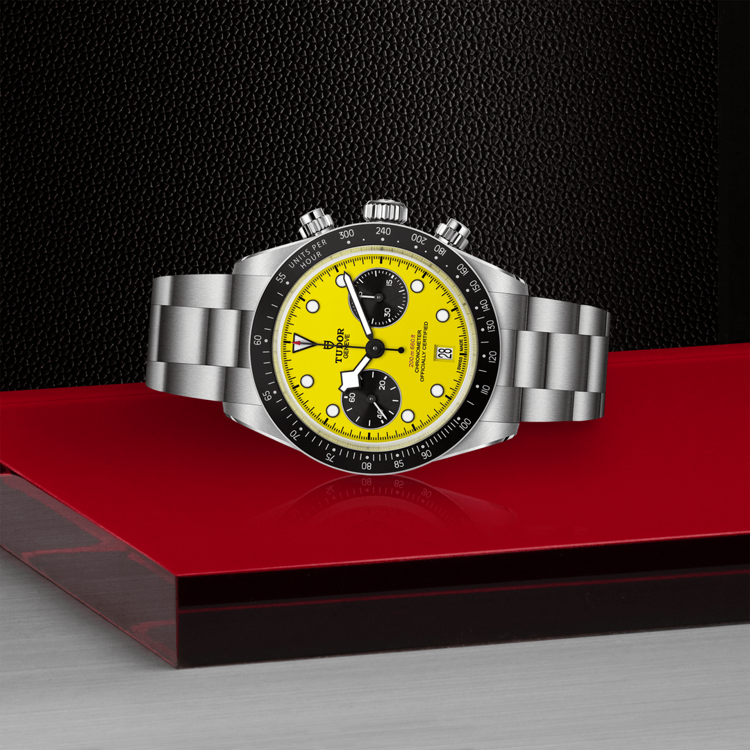 Black Bay Chrono 39 “Bumblebee”