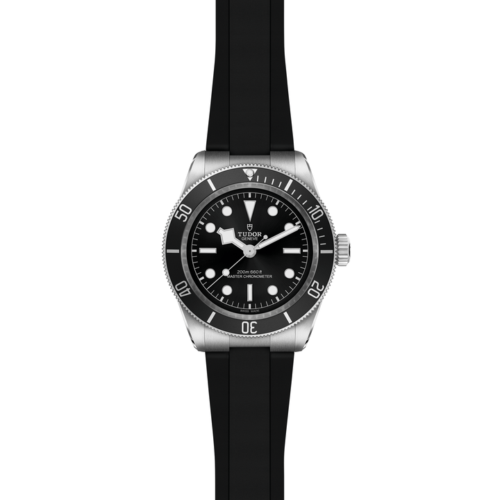 TUDOR Black Bay automatique en acier inoxydable bracelet caoutchouc 39 mm M7941A1A0NU-0002