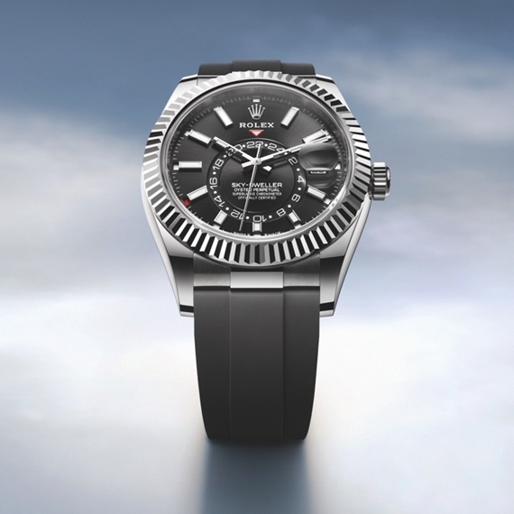 Oyster Perpetual Sky-dweller Mastering travel time